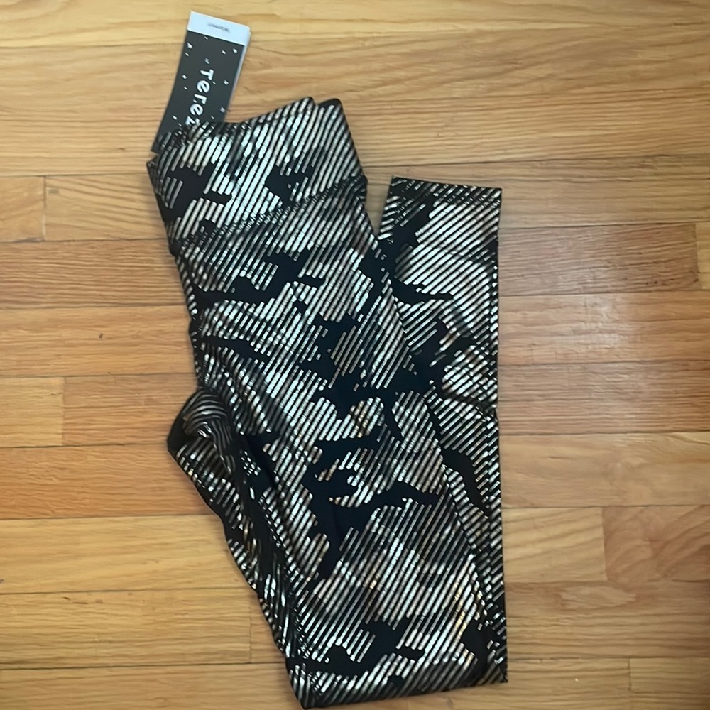 Brand New TEREZ gold foil leggings